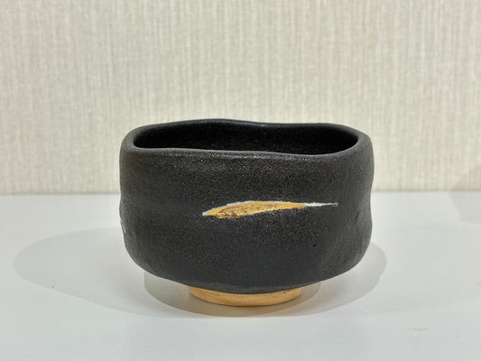 SBKTB211 紀州焼　葵窯　寒川栖豊造　那 智黒茶碗（共箱）
